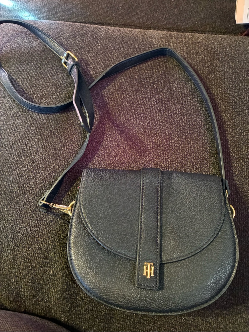 Tommy Hilfiger cross body purse